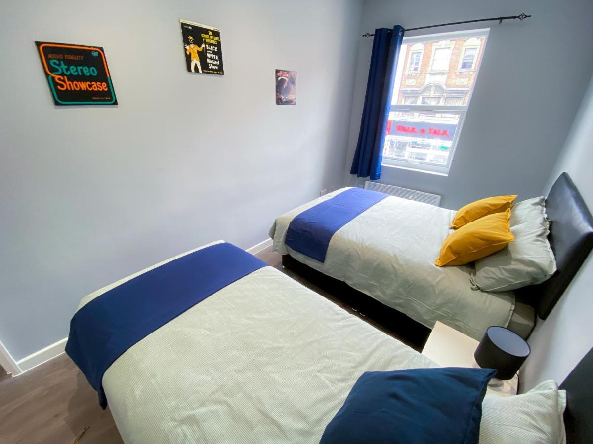 Stylish 1 Bedroom Flat In Wood Green ロンドン エクステリア 写真